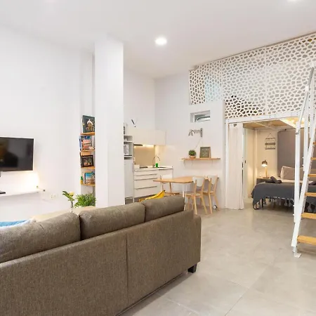 Lu&cia Loft Center מאלגה